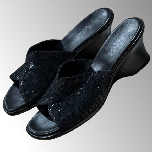 Munro American Walking Wedge Size 10 in Black - Picture 6 of 16